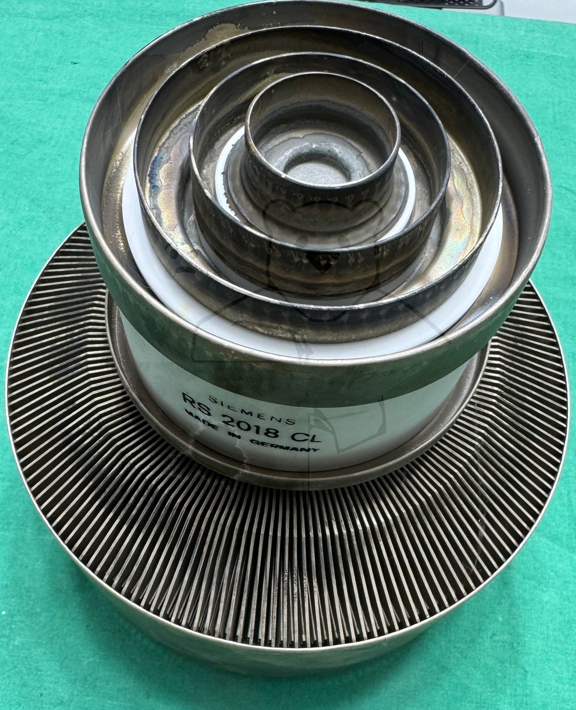 Röhre RS2018CL #6540 Bild 5