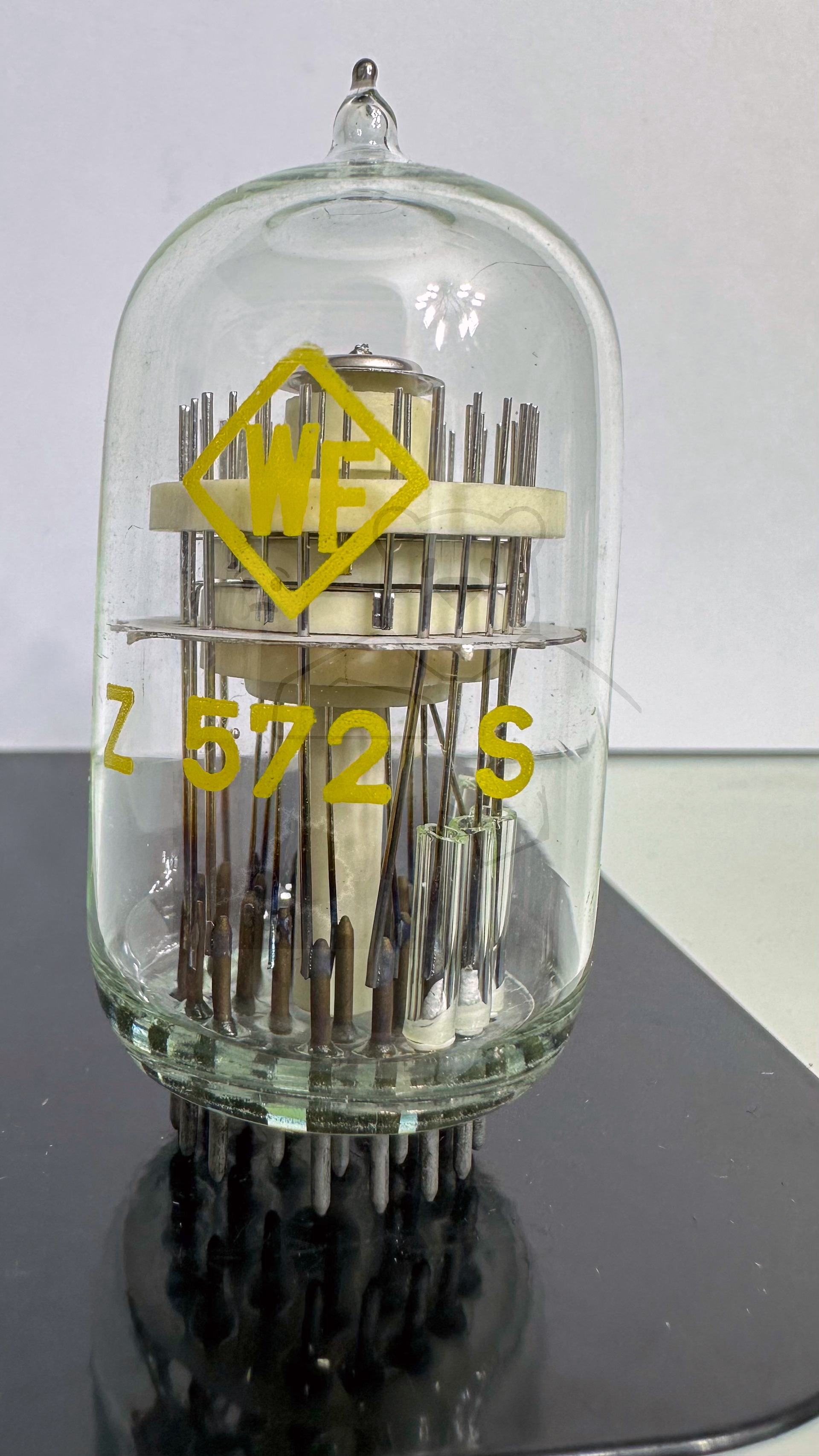Röhre Z572S #4528 Bild 1