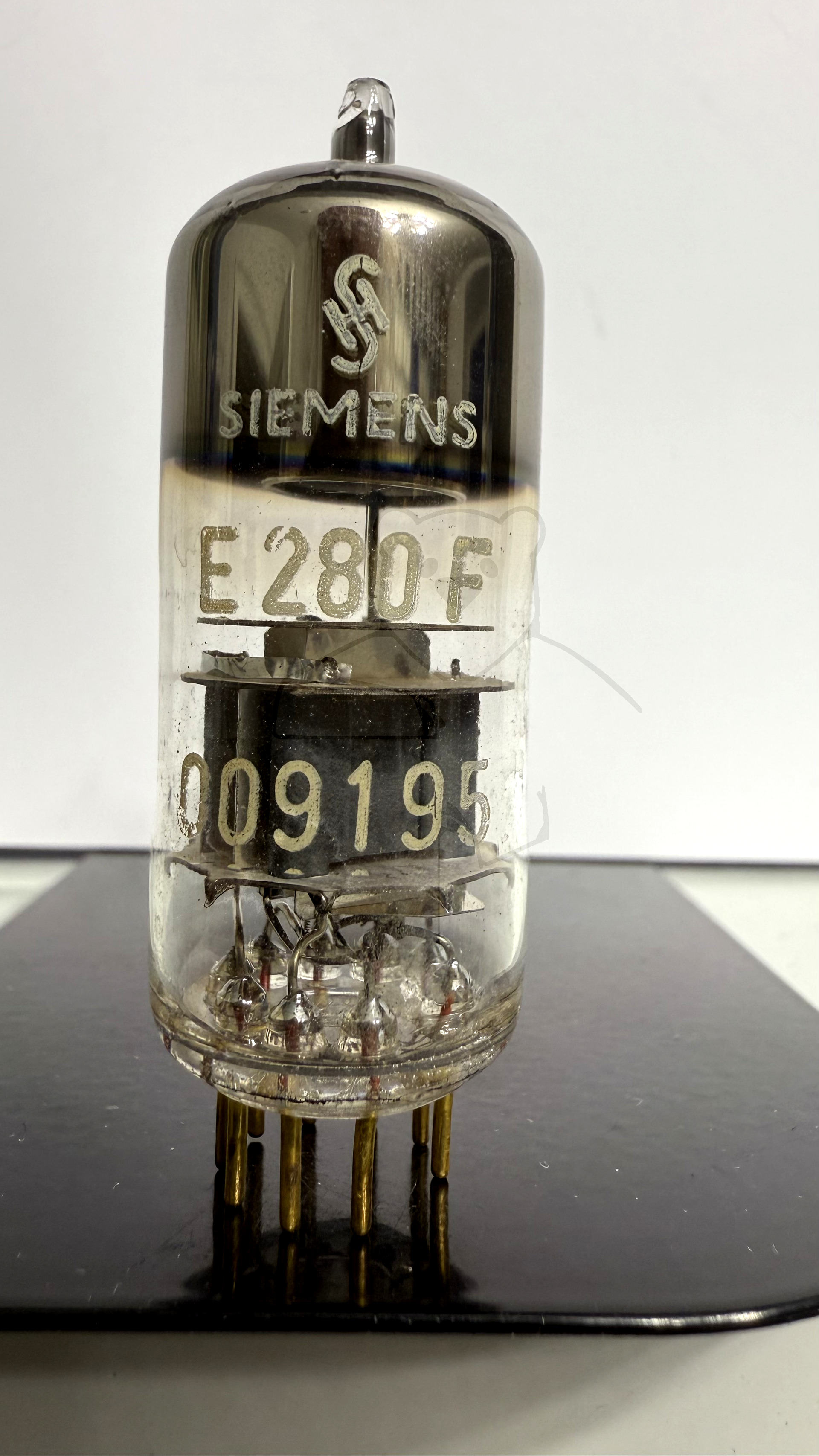 Röhre E280F #1318 Bild 1