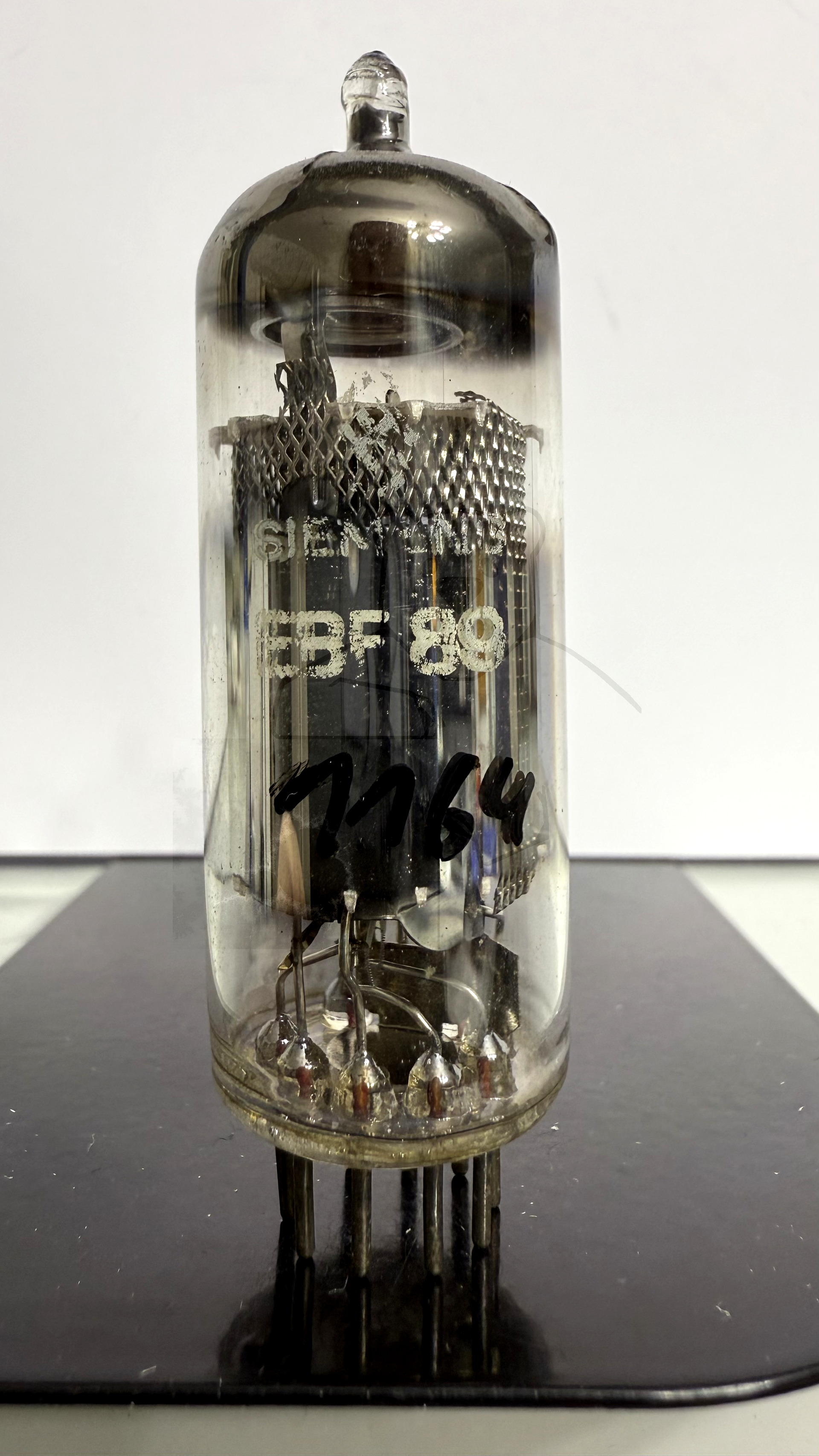 Röhre EBF89 #1164 Bild 1
