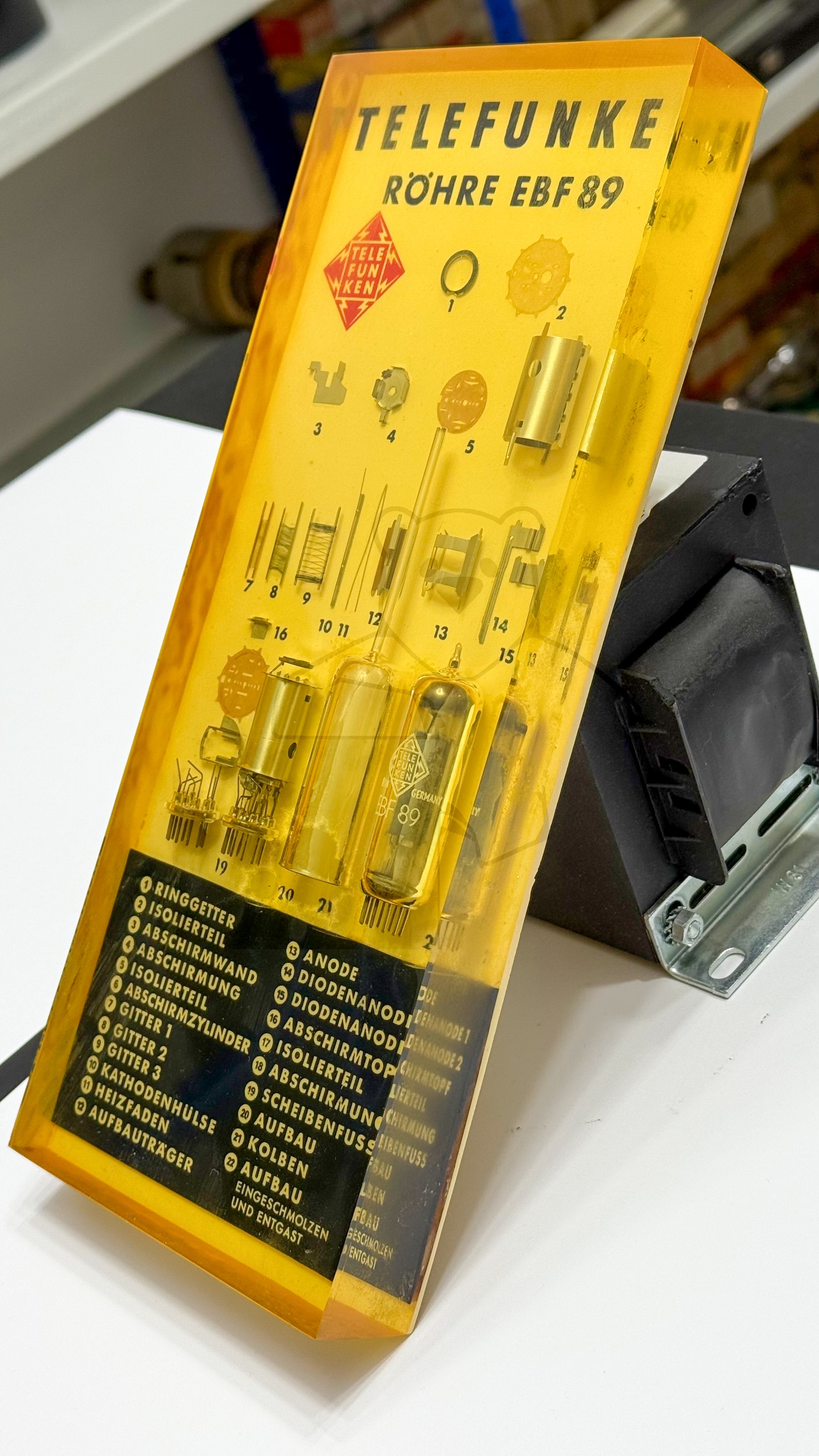 Röhre EBF89 Telefunken Lehrmittel EBF89 Bild 8