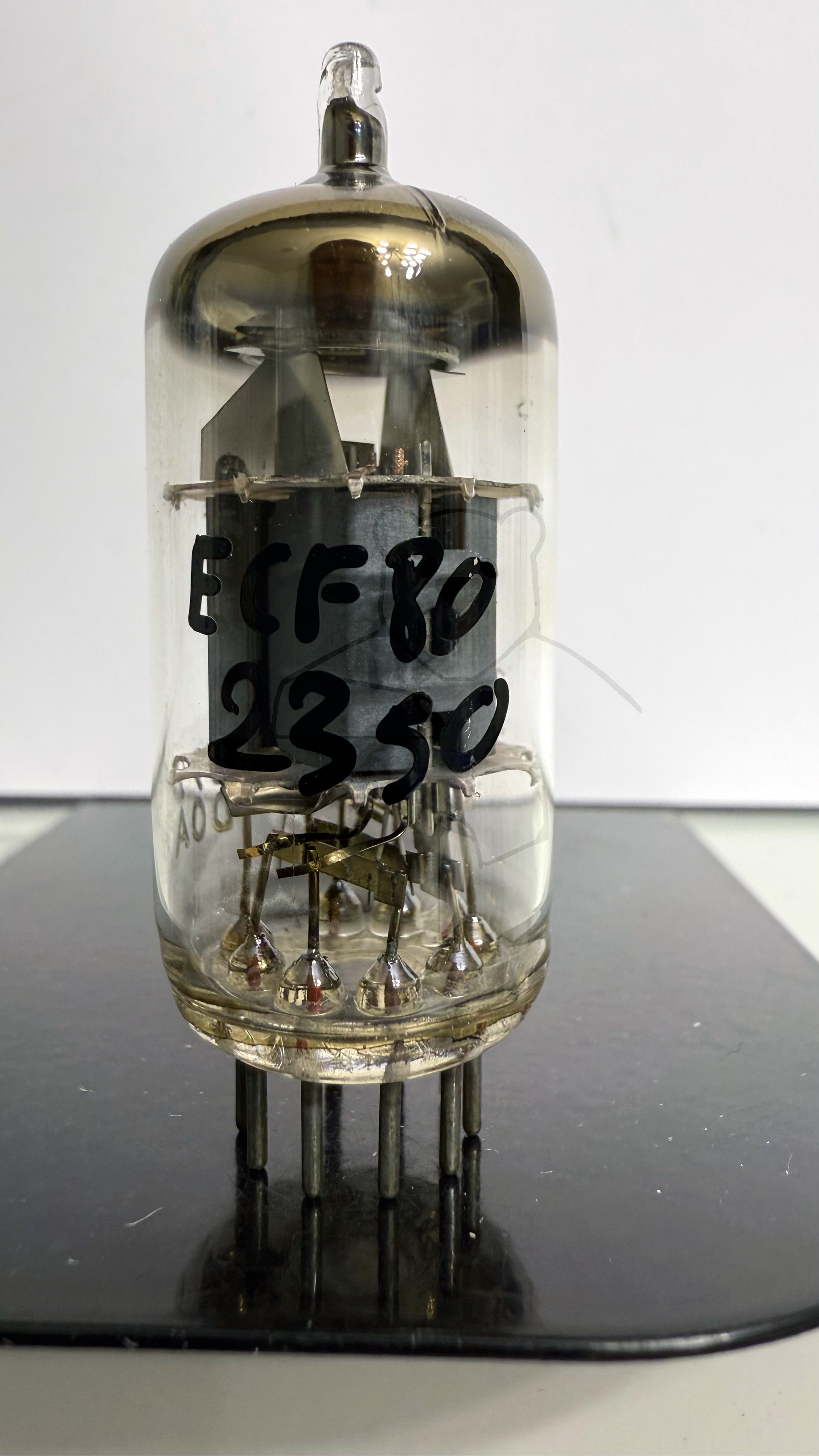 Röhre ECF80 #2330 Bild 1