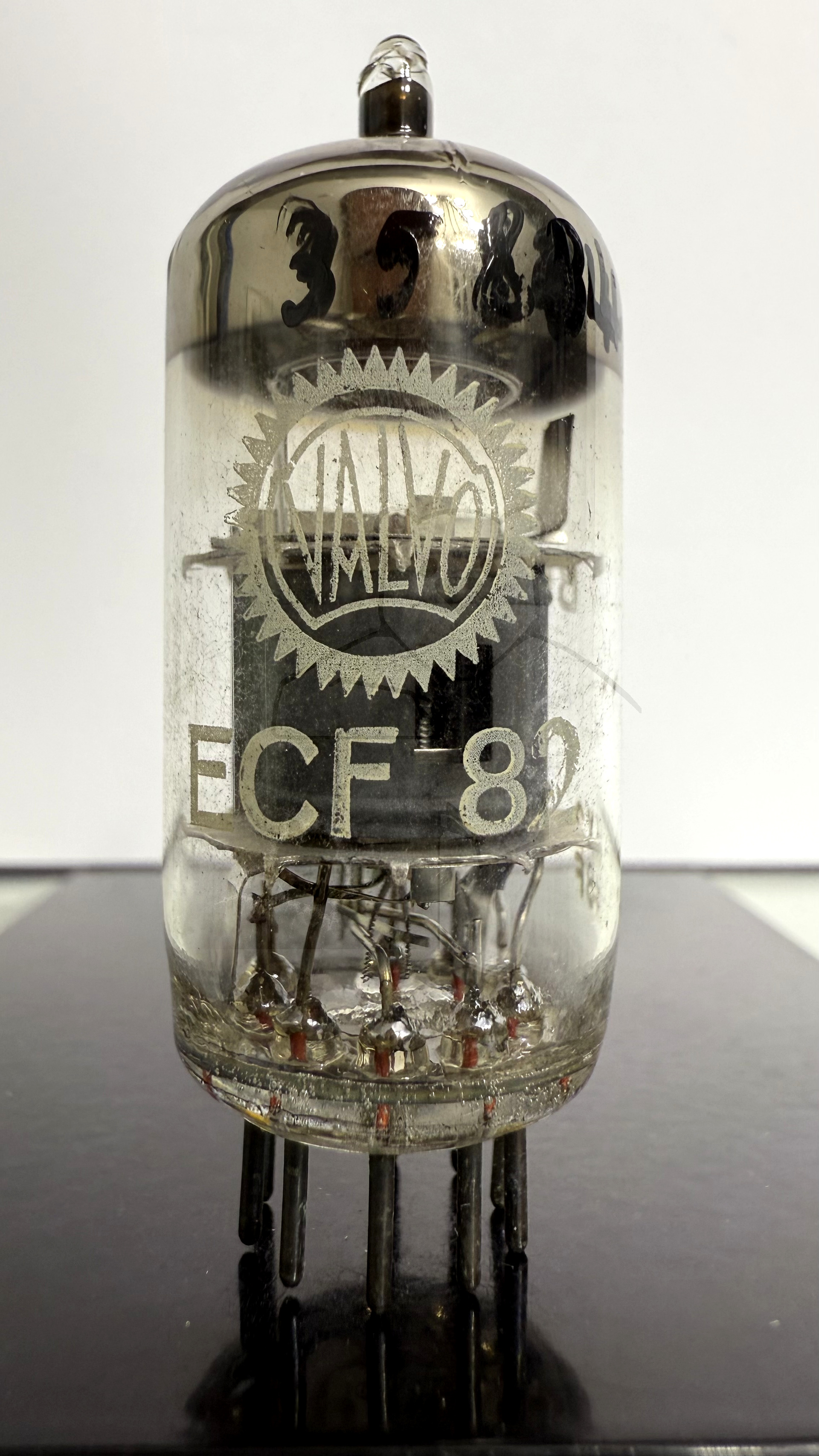 Röhre ECF82 #3584 Bild 1
