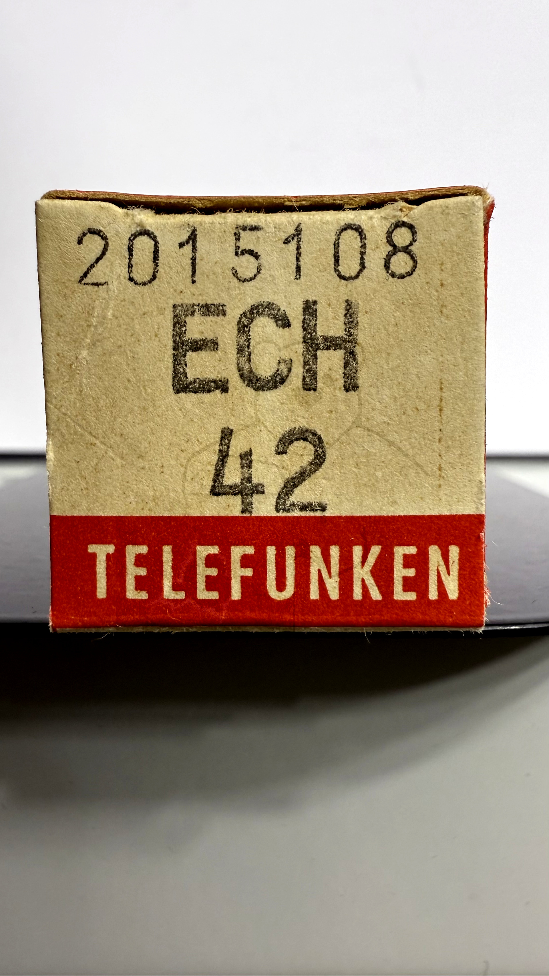 Röhre ECH42 #4061 Verpackung Bild 5