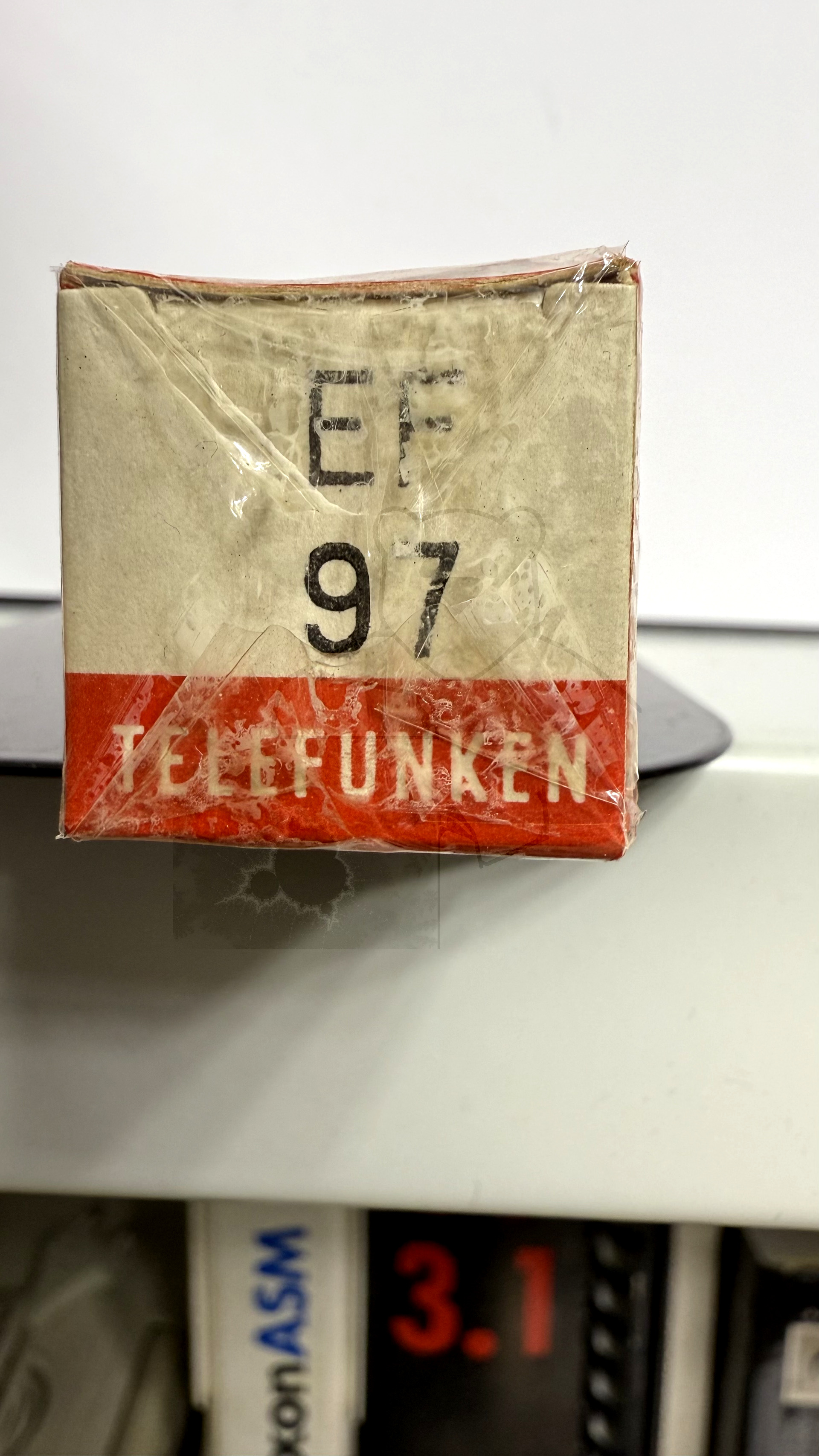 Röhre EF97 #3872 Verpackung Bild 3