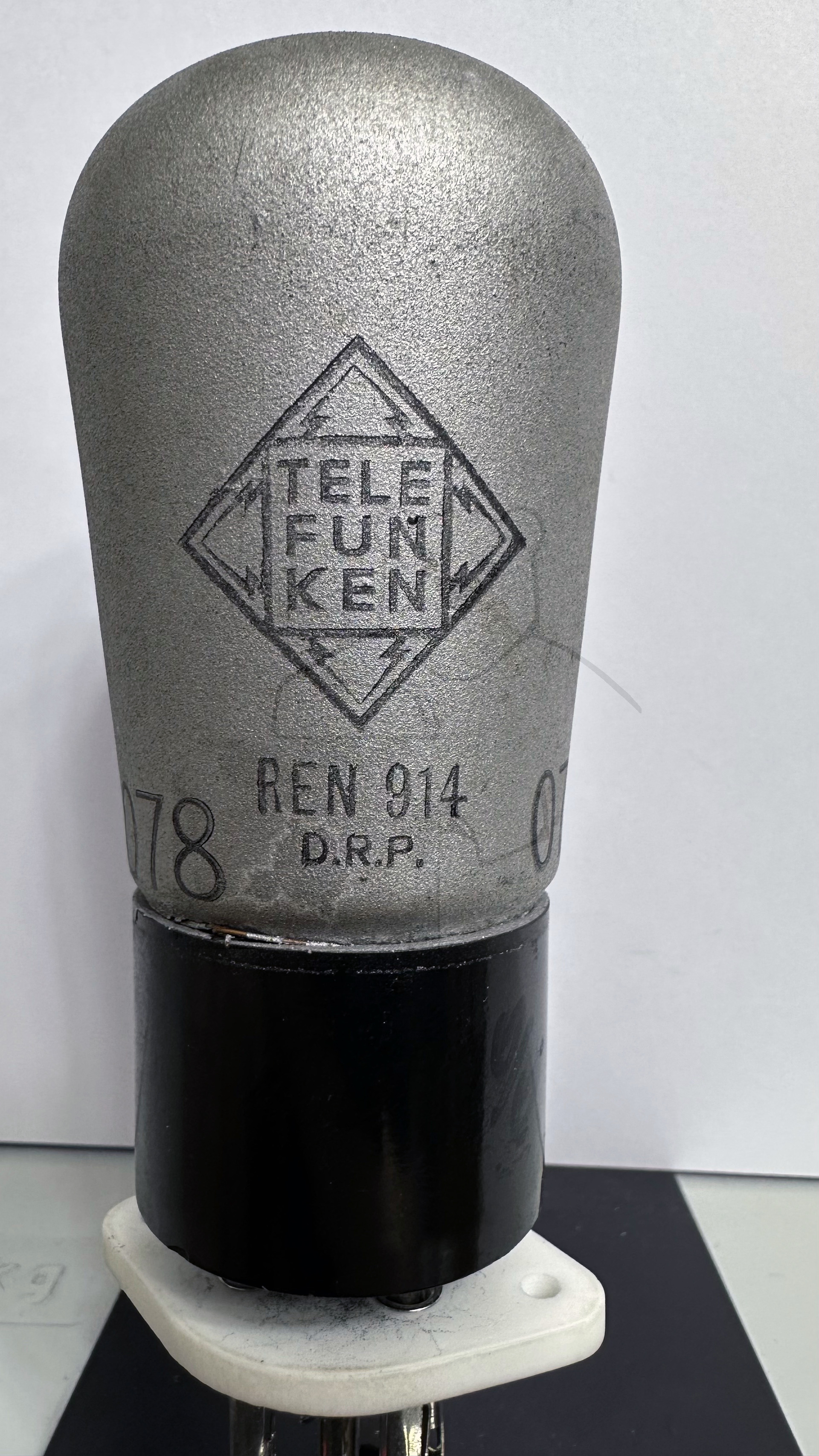 Röhre REN914 #3760 '0' Versuchsröhre – Weiterverkauf Strafbar - Bild 1