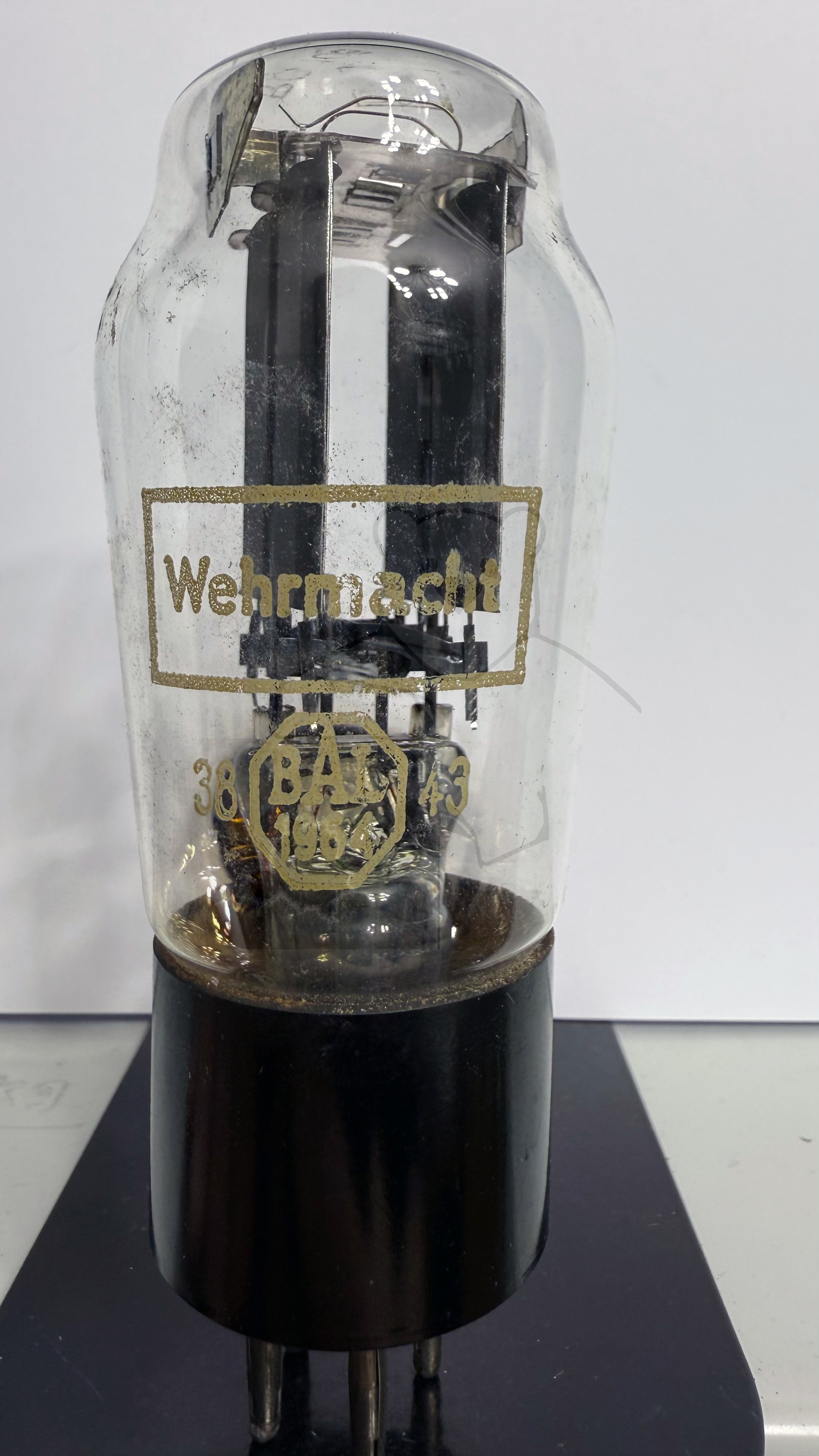 Röhre RG105 Bild 1