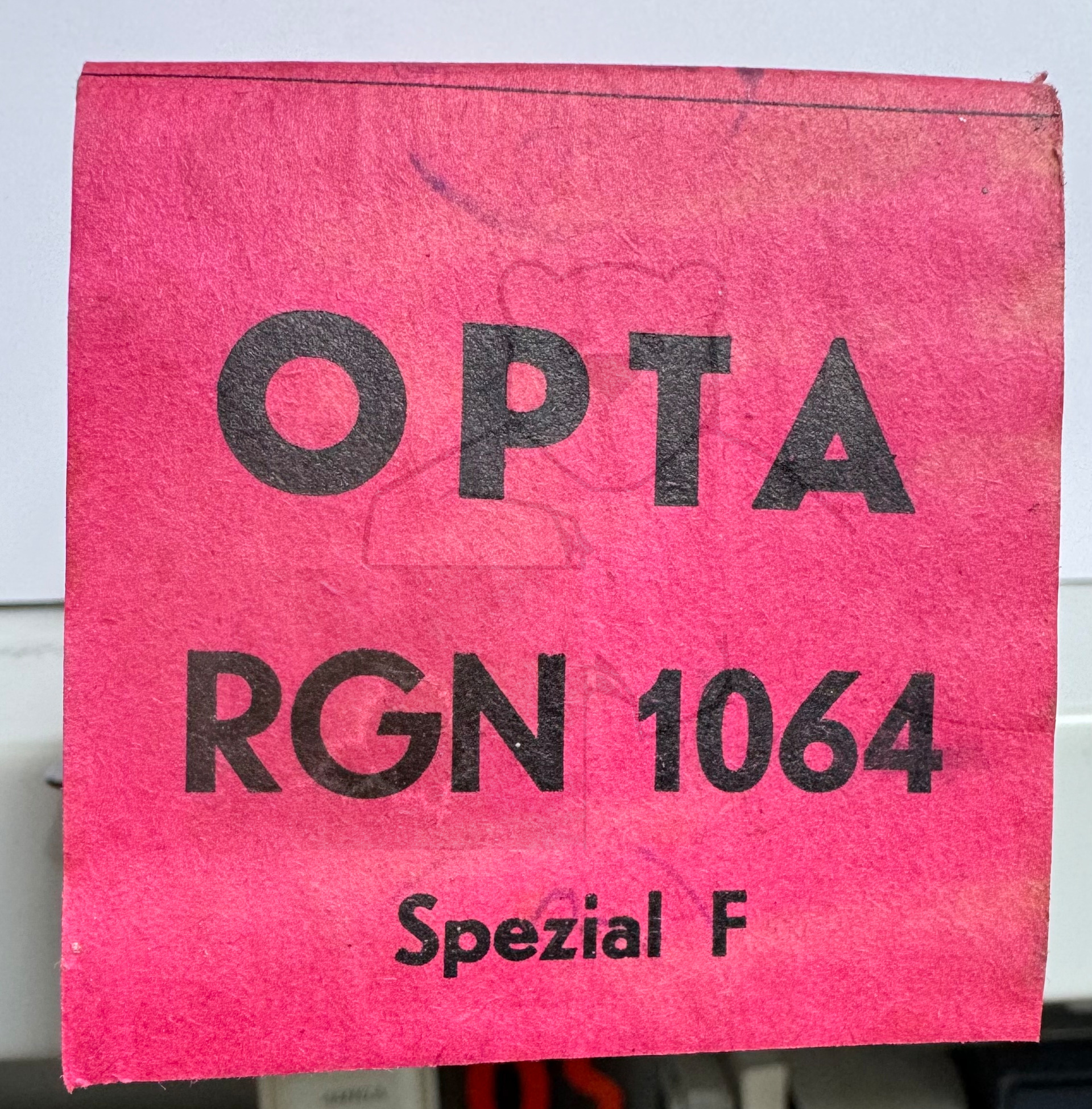 Röhre RGN1064 Spez F #3631 Verpackung Bild 3
