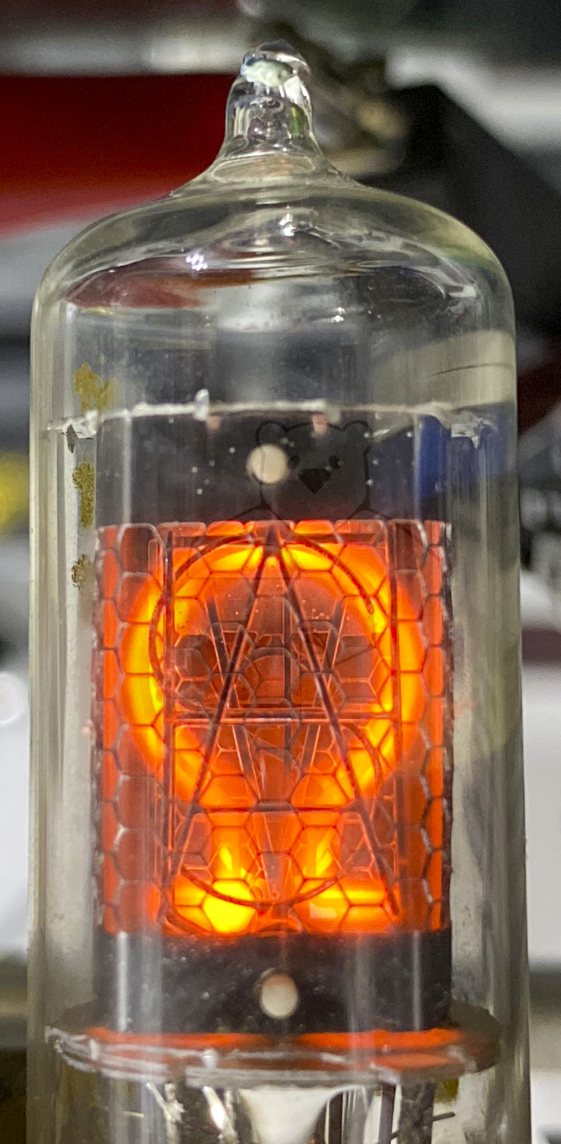 Röhre Z5810M Symbol Ω